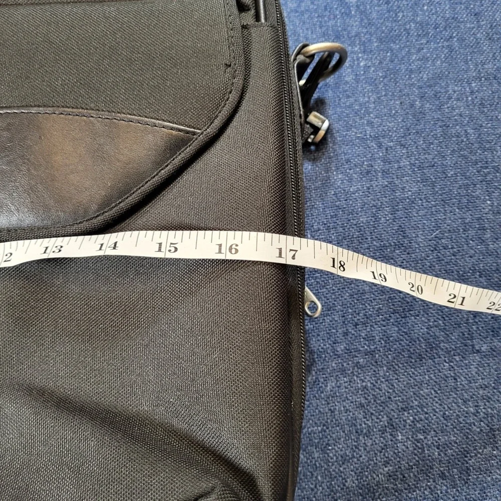 Samsonite Laptop Messenger Bag Black Nylon Professional Business Briefcase Case